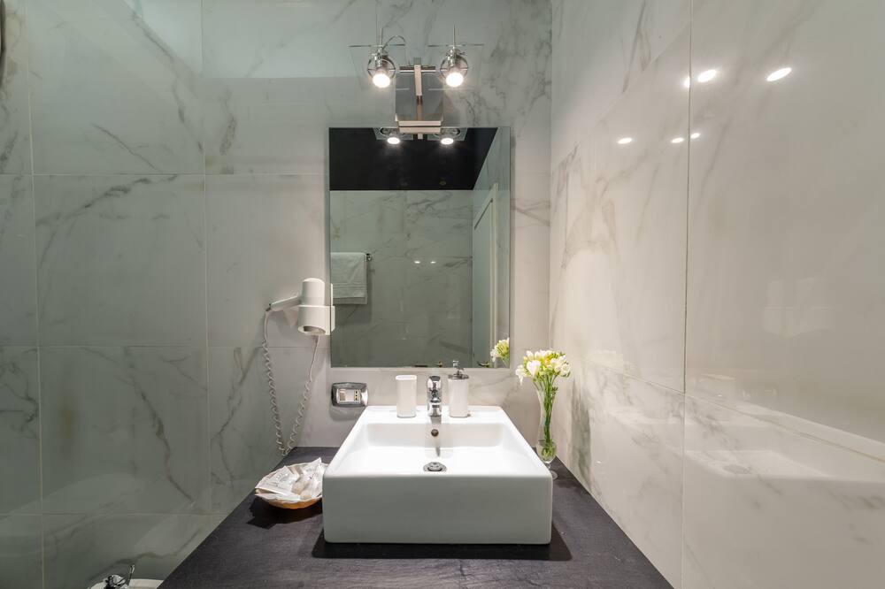 Photo of Bathroom in Montecalvario