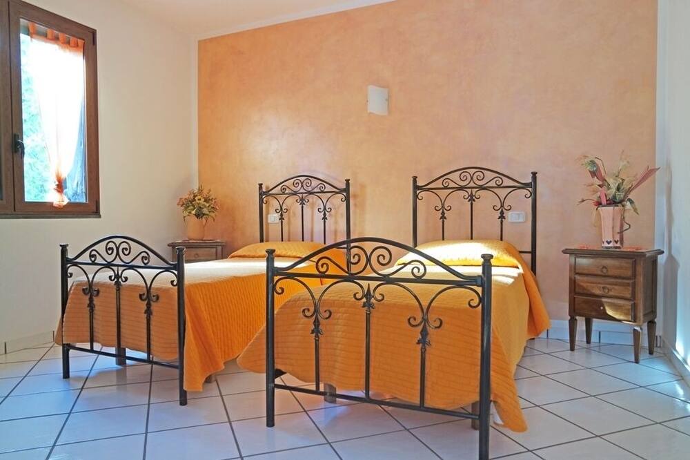 Photo of Bedroom in Casal Velino