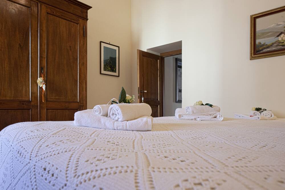 Photo of Bedroom in Capestrano