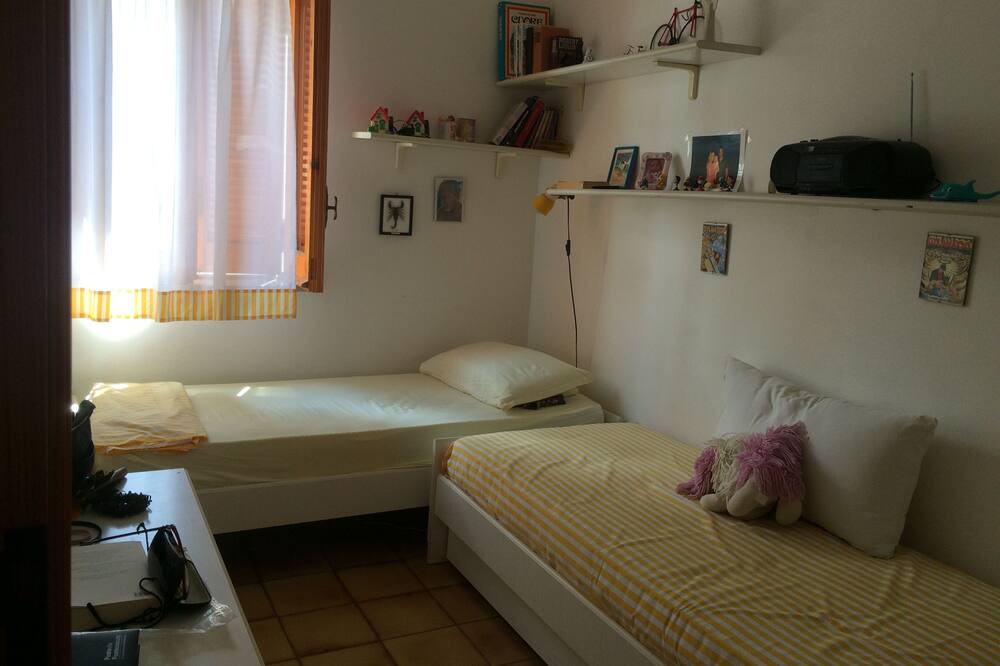 Photo of Bedroom in San Nicola Arcella