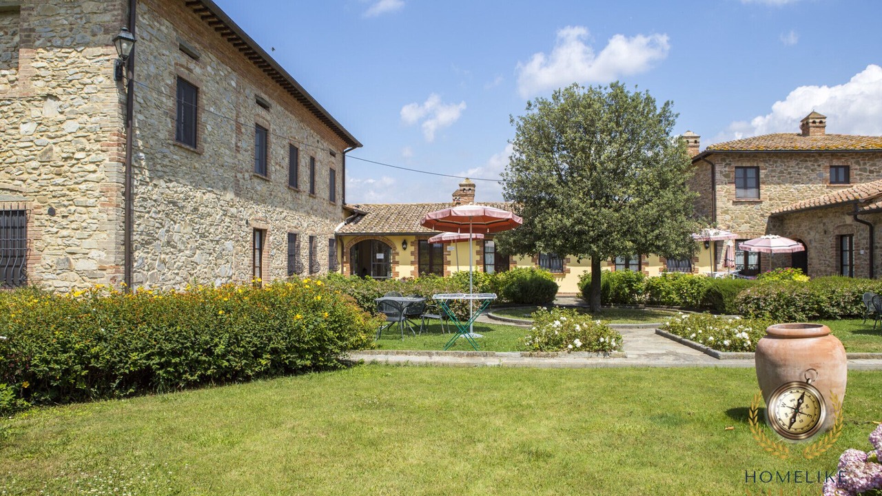 Photo of Others in Rigutini
