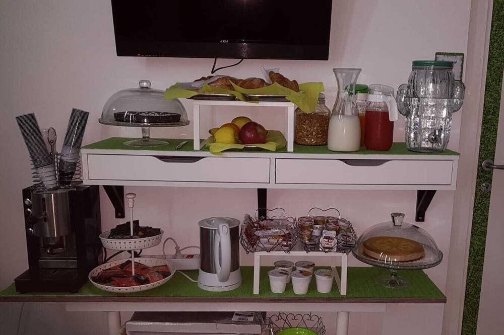 Photo of Kitchen in Historical Downtown Salerno