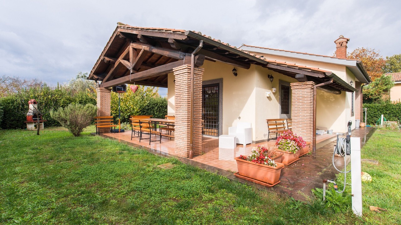 Photo of Outdoor in Lake Bracciano