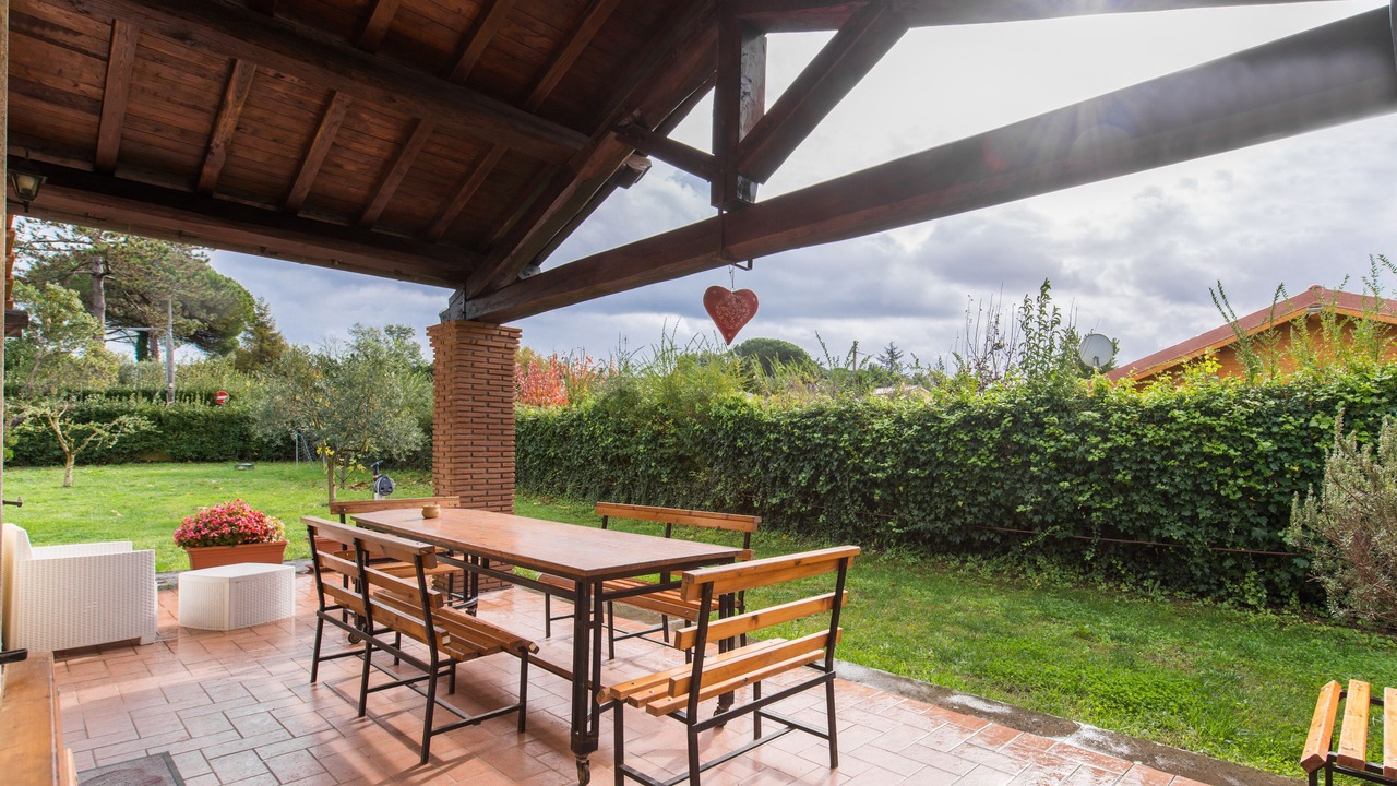 Photo of Outdoor in Lake Bracciano