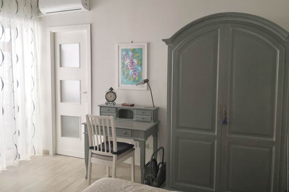 Photo of Bedroom in Rione Alto