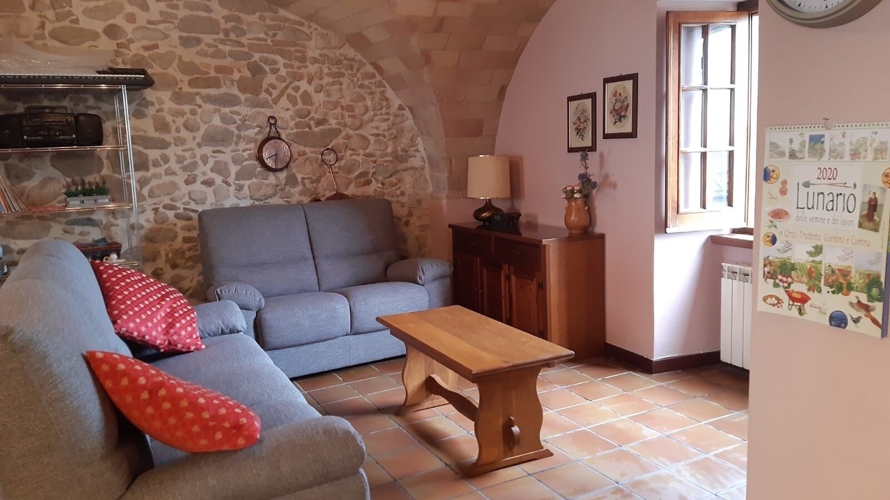 Photo of Livingroom in Isola del Gran Sasso dʼItalia