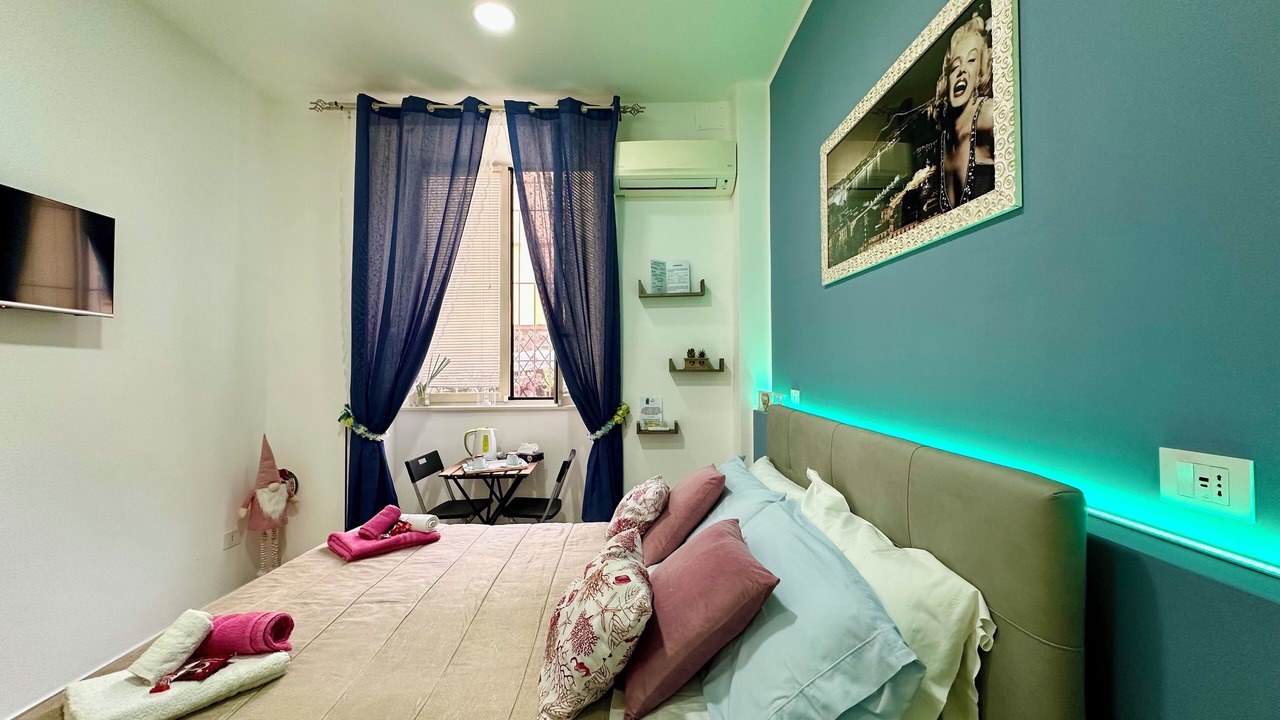 Photo of Bedroom in Naples