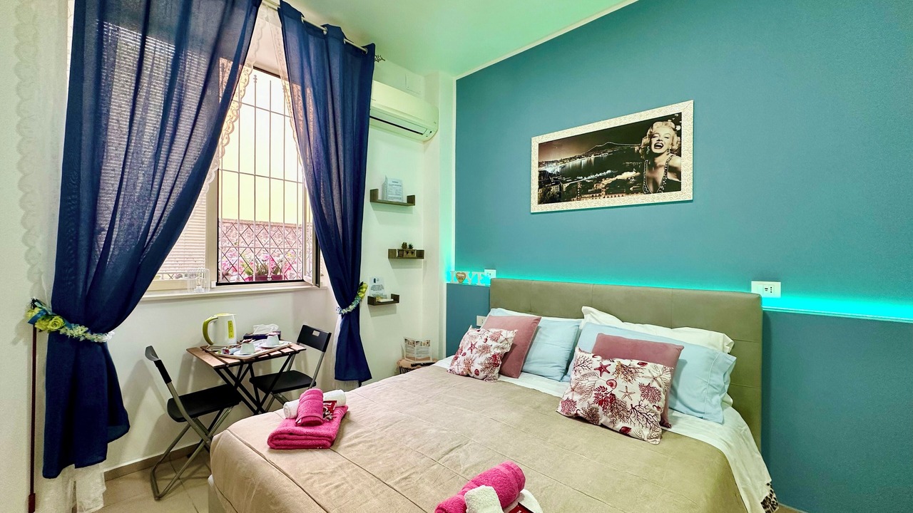 Photo of Bedroom in Naples