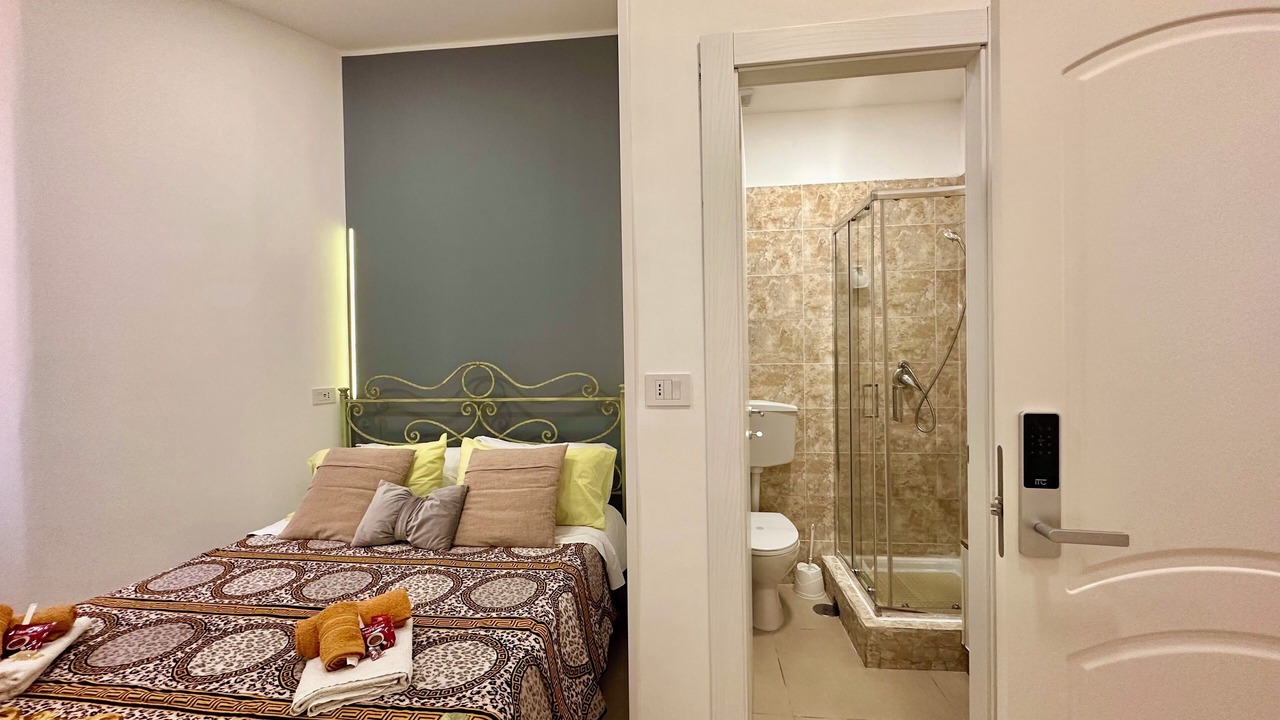 Photo of Bedroom in Naples