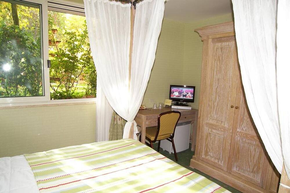 Photo of Bedroom in Sant'Elia Fiumerapido
