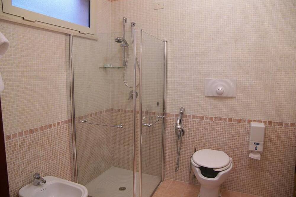 Photo of Bathroom in Sant'Elia Fiumerapido