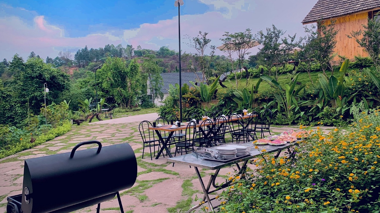 Photo of Outdoor in Hang Trong