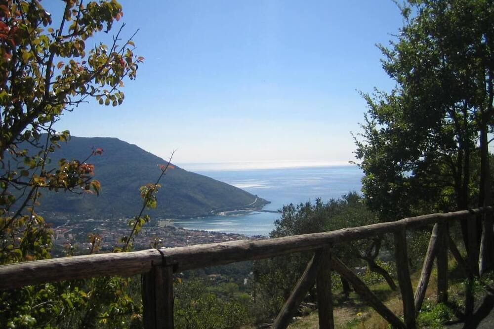 Photo of Patio Balcony in Torraca