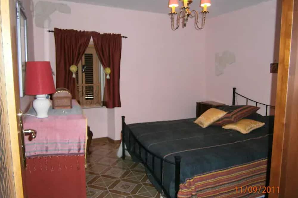 Photo of Bedroom in Villalago