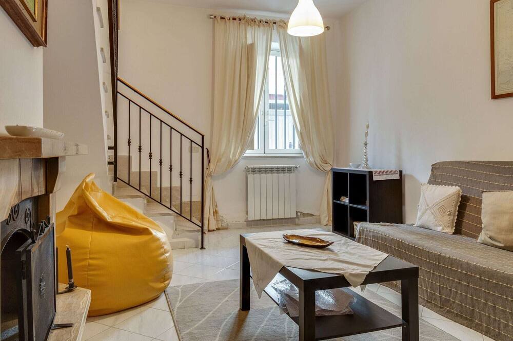 Photo of Livingroom in Caserta