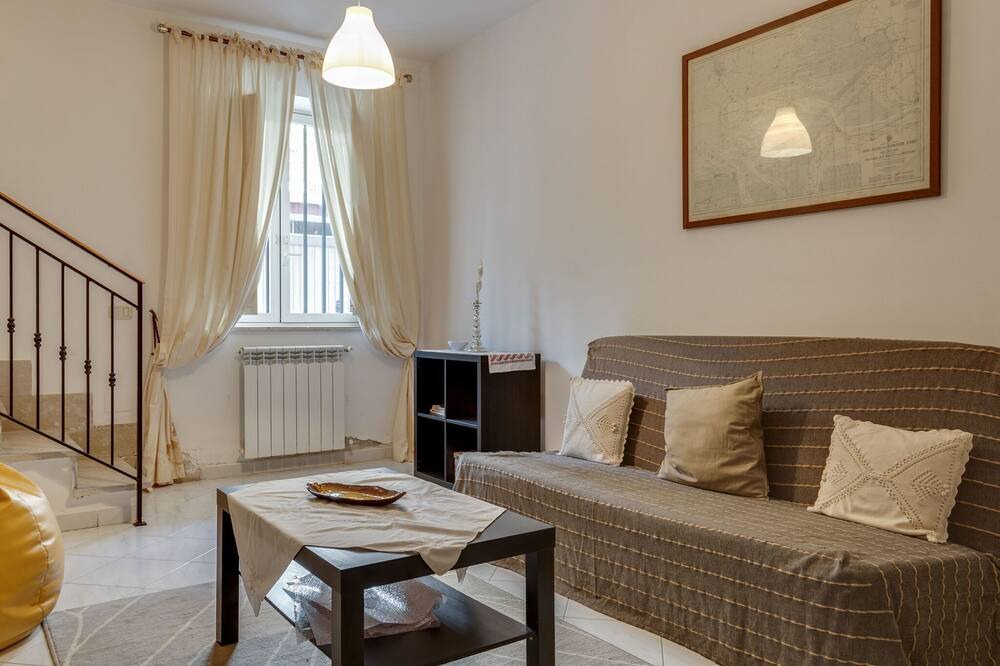 Photo of Livingroom in Caserta