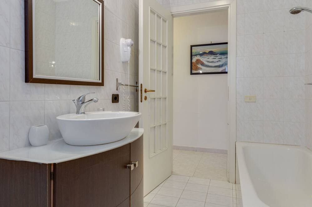 Photo of Bathroom in Caserta