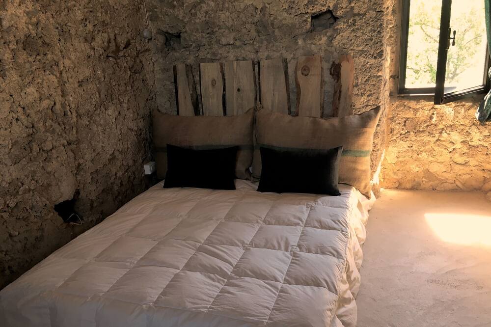 Photo of Bedroom in Tocco da Casauria