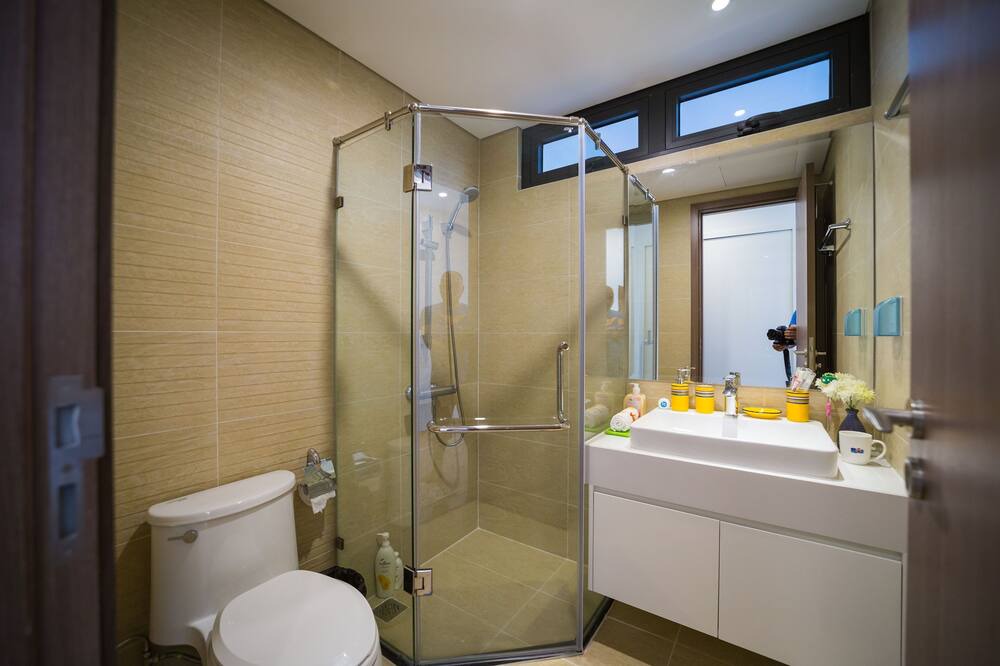 Photo of Bathroom in Tu Liem