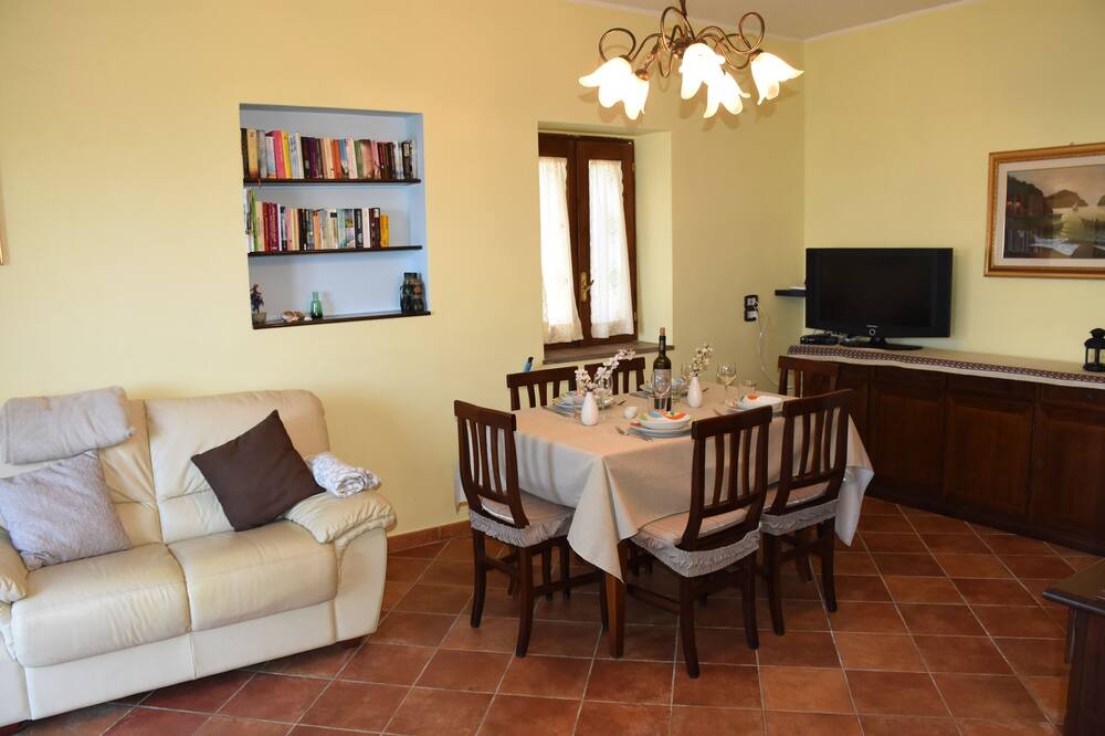 Photo of Livingroom in Castellabate