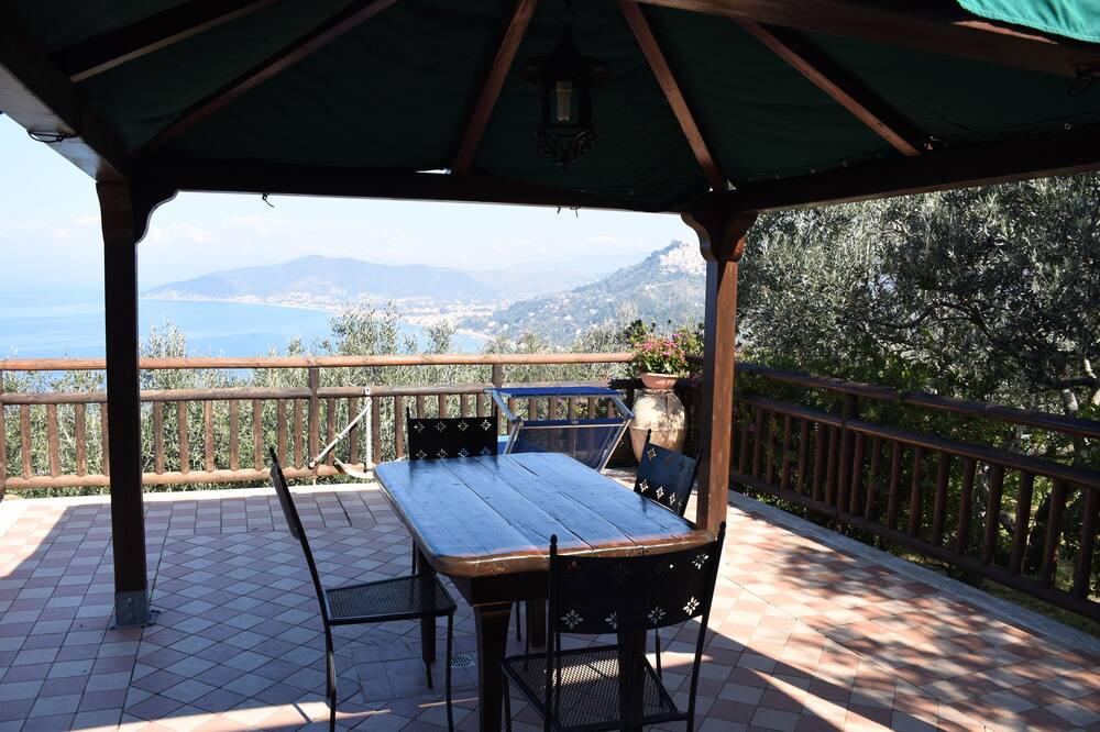 Photo of Patio Balcony in Castellabate
