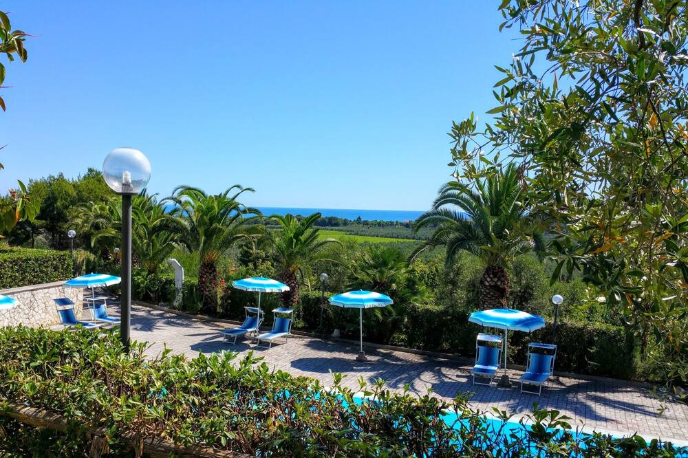 Photo of Outdoor in Montincello