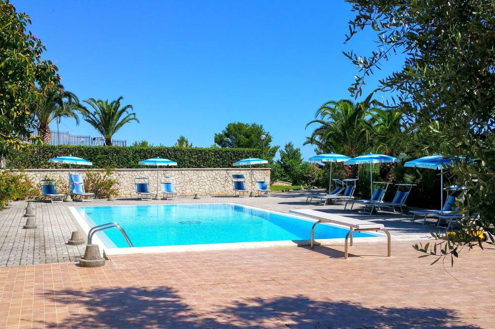 Photo of Outdoor in Montincello