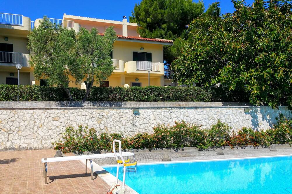 Photo of Outdoor in Montincello