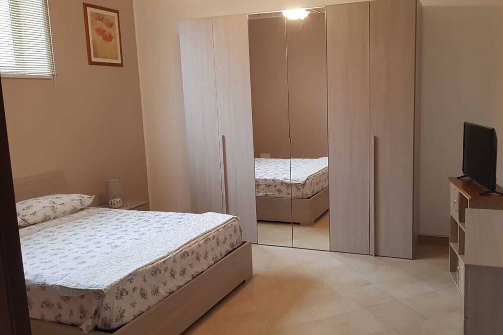 Photo of Bedroom in Torino di Sangro