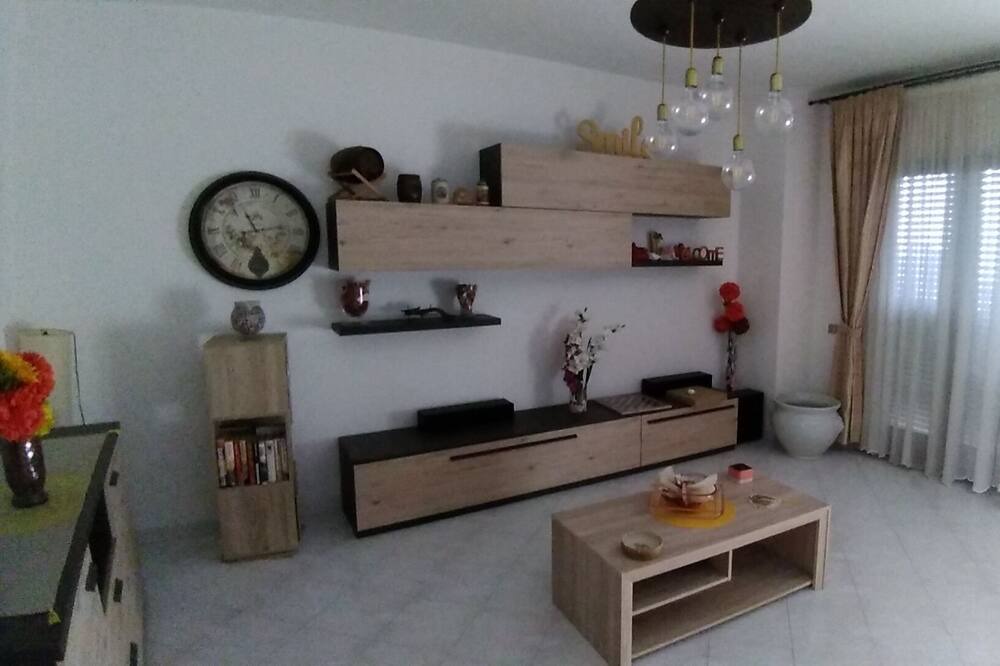 Photo of Livingroom in Minturno