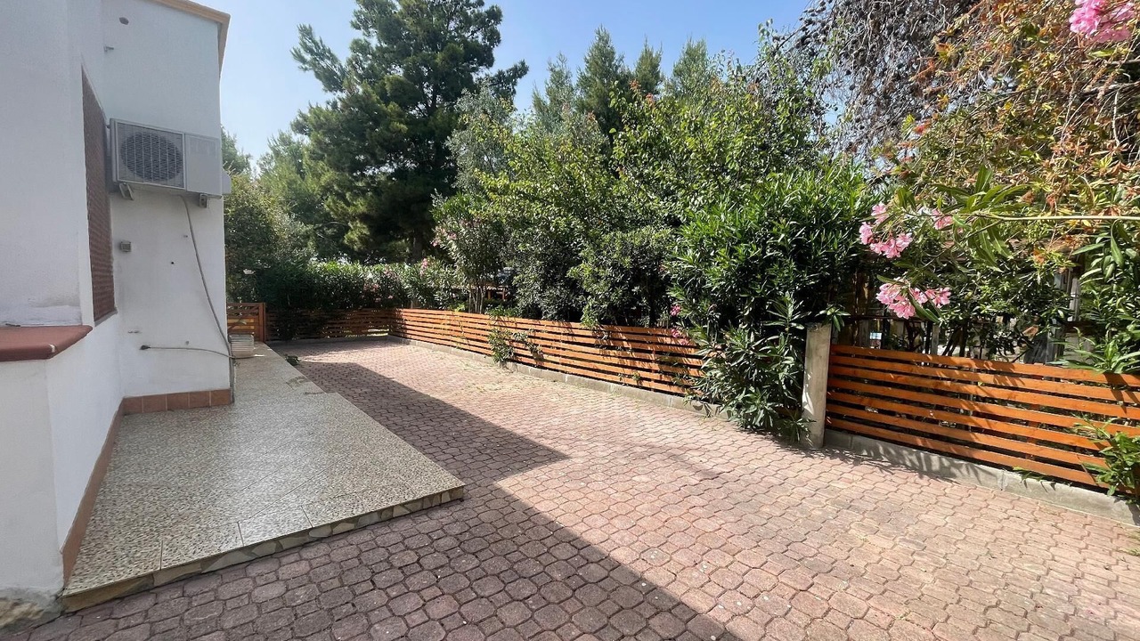 Photo of Outdoor in Defensola