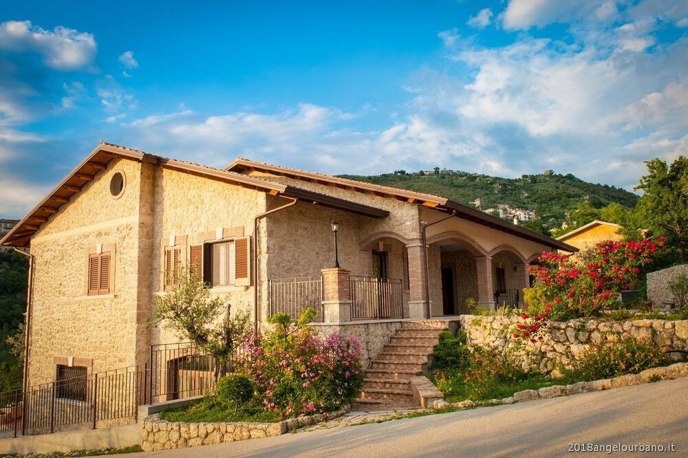 Photo of Outdoor in Arpino
