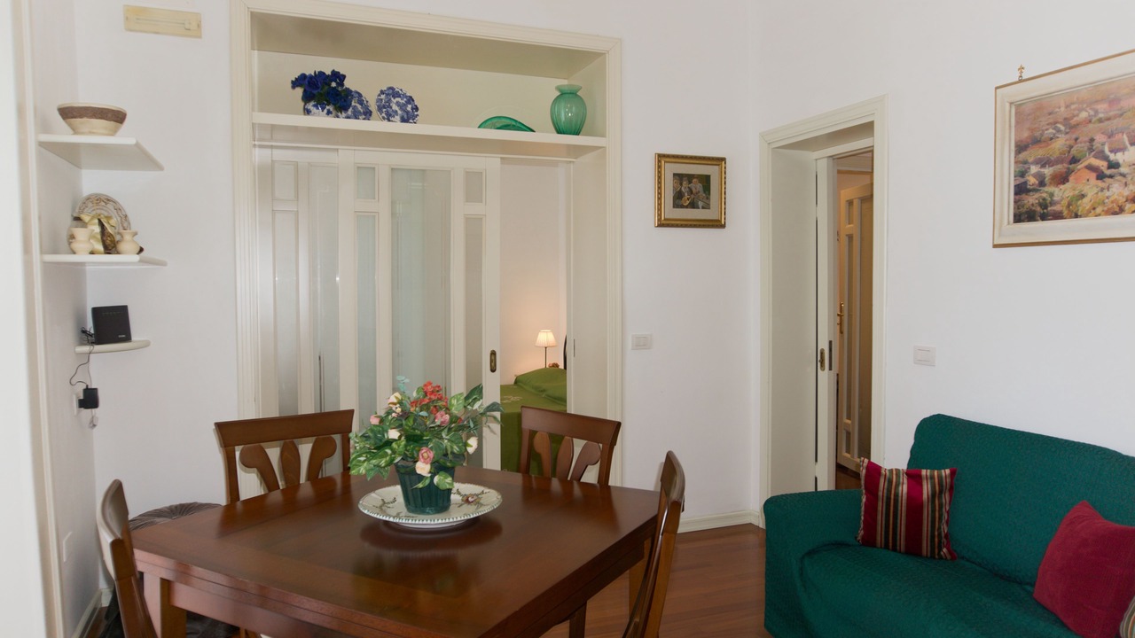 Photo of Bedroom in Historical Downtown Salerno