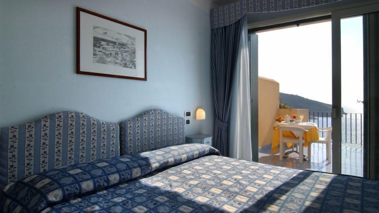 Photo of Bedroom in Palinuro