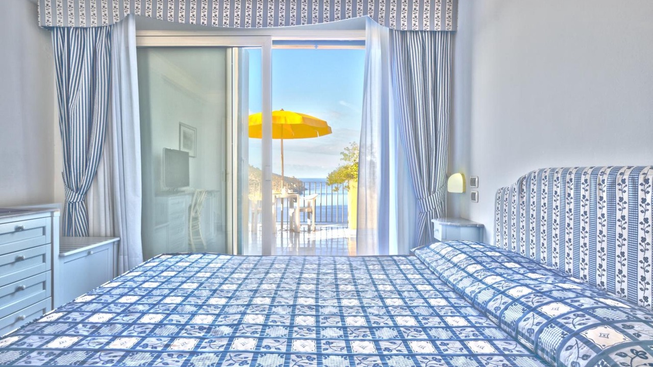 Photo of Bedroom in Palinuro