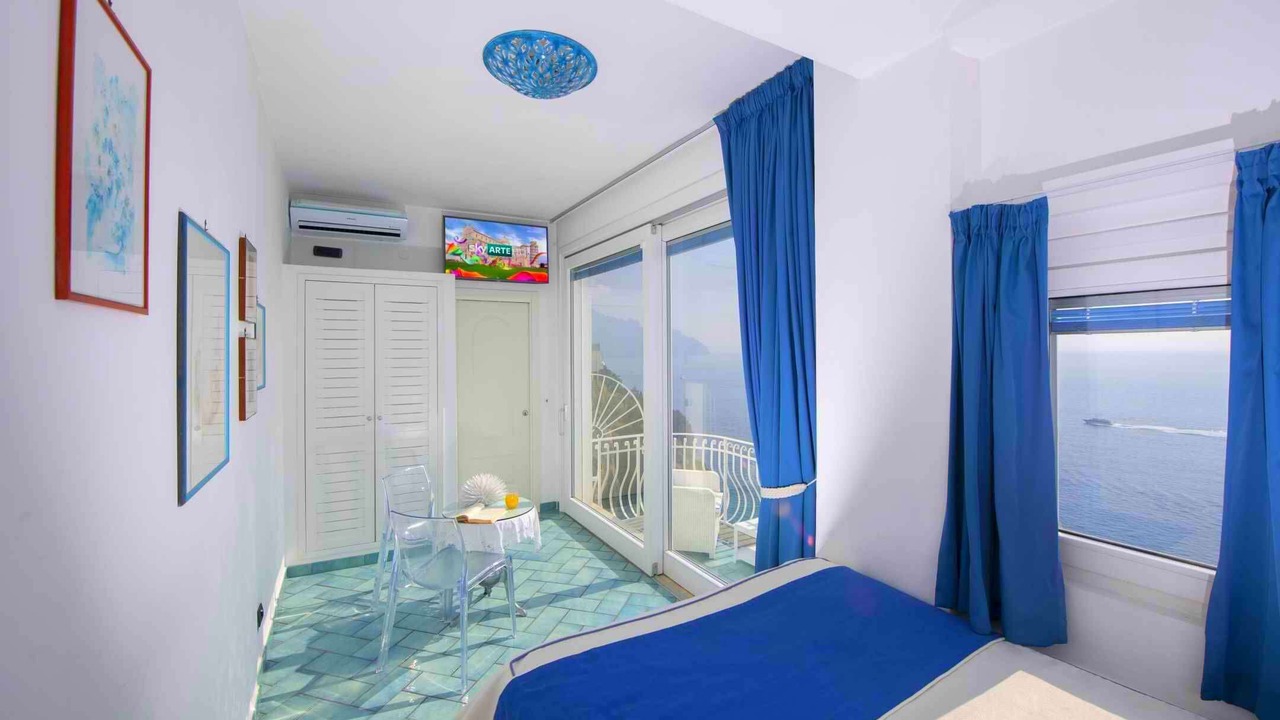 Photo of Bedroom in Pogerola