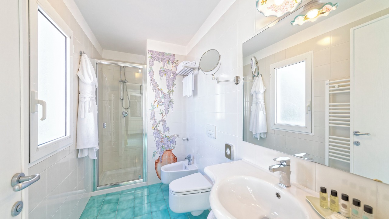 Photo of Bathroom in Casamicciola Terme