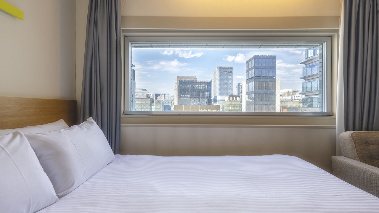 Photo of Bedroom in Ginza