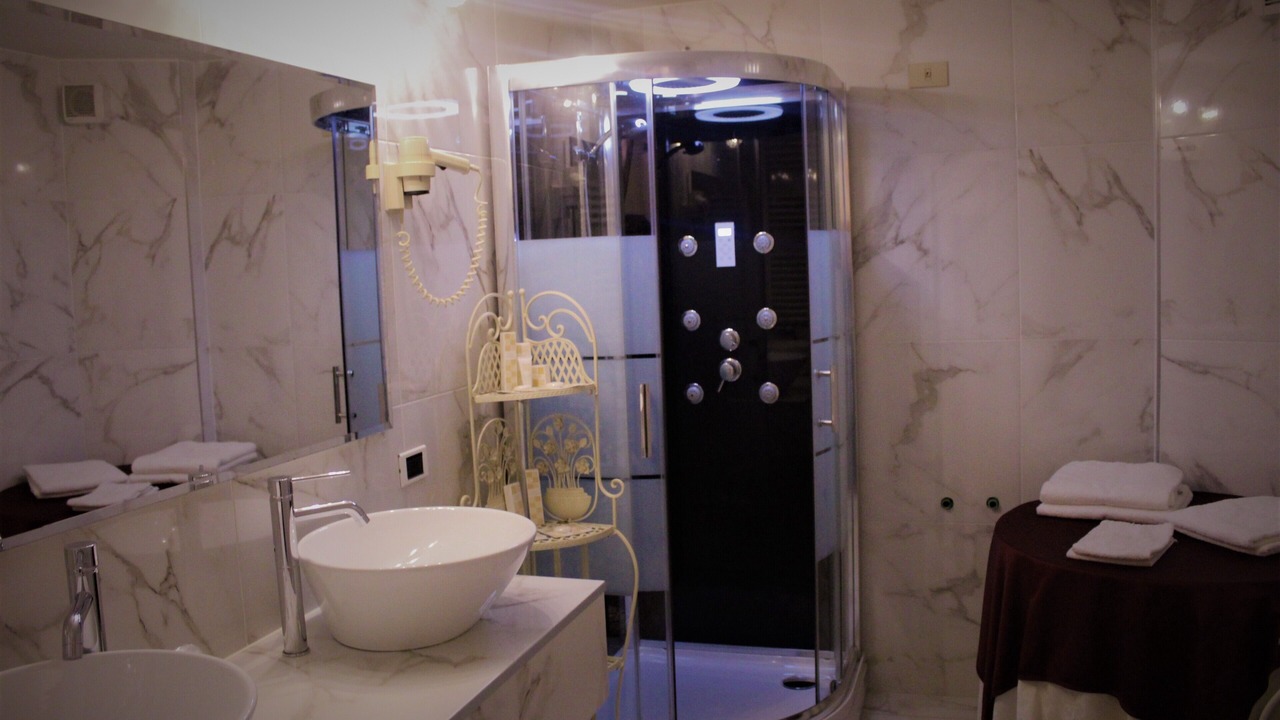 Photo of Bathroom in Belvedere
