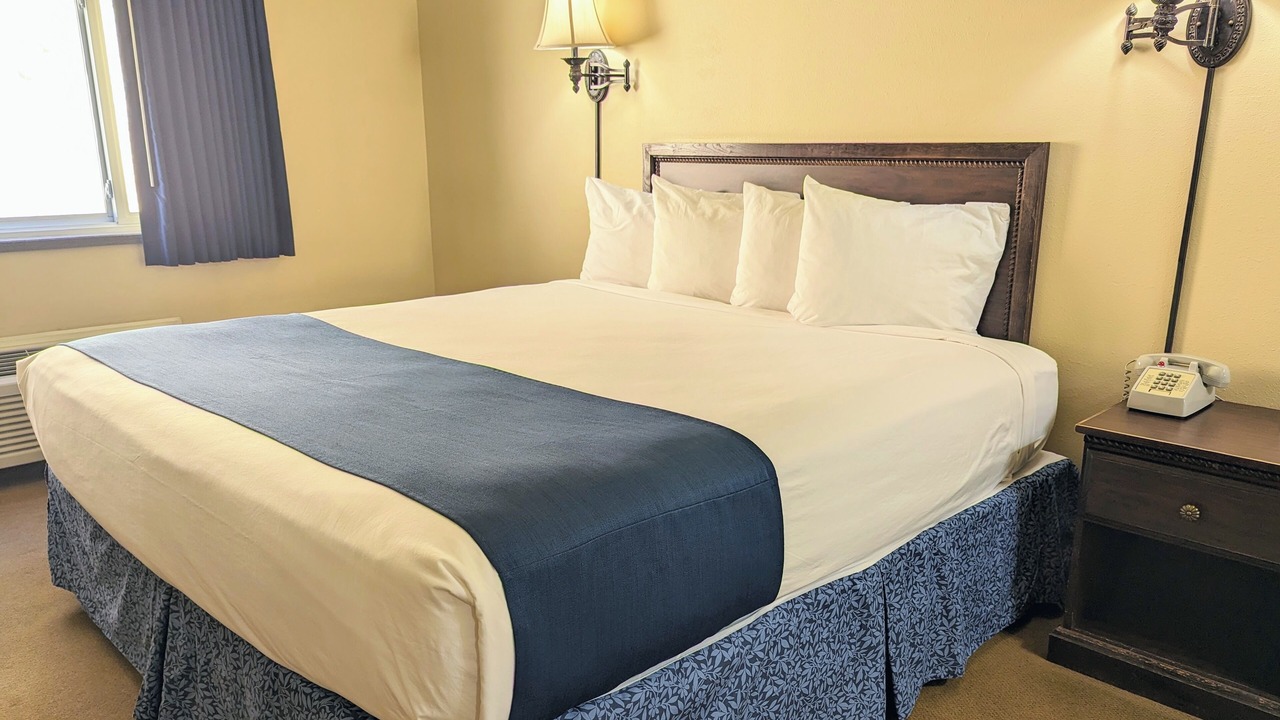 Photo of Bedroom in Deadwood