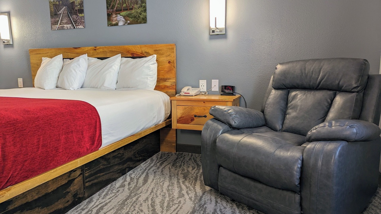 Photo of Bedroom in Deadwood