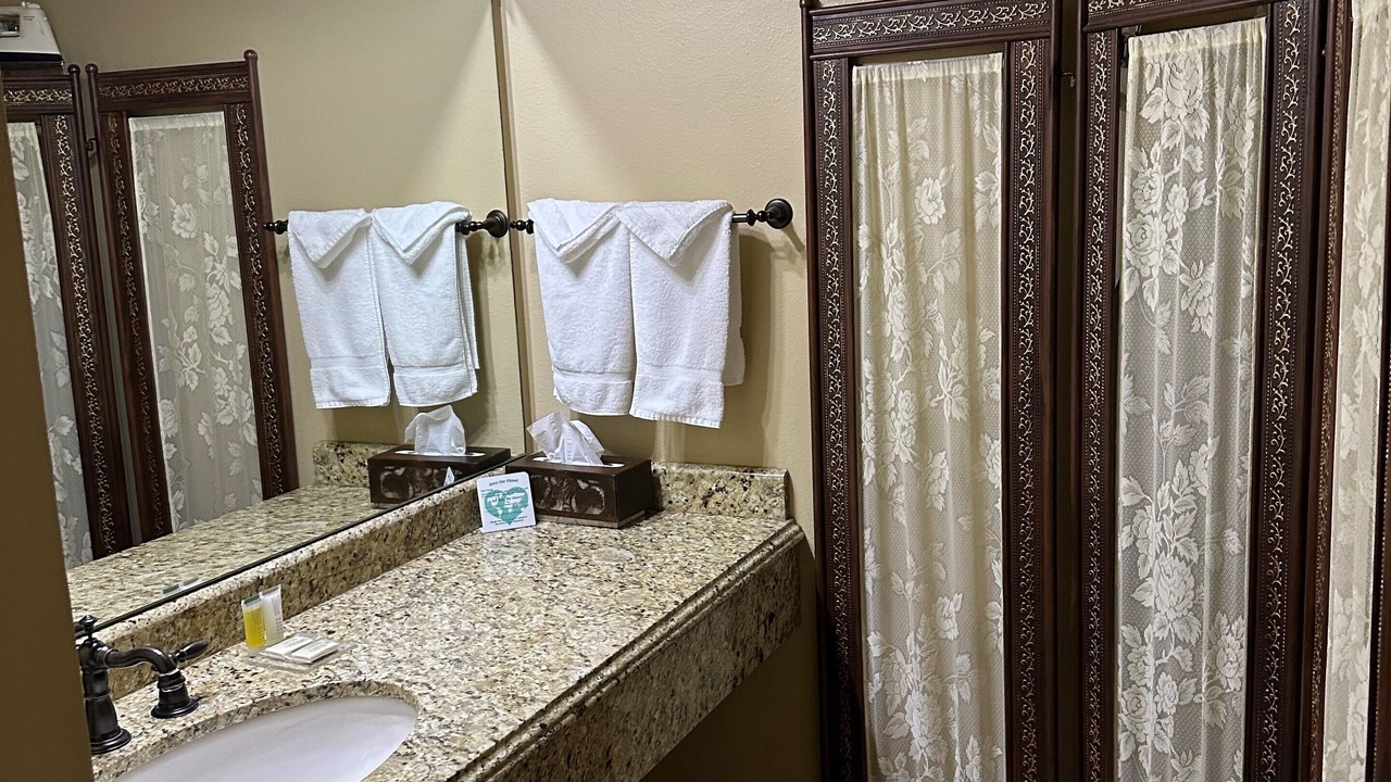Photo of Bathroom in Deadwood