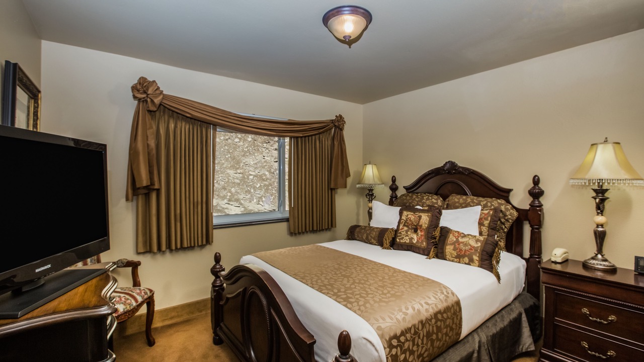 Photo of Bedroom in Deadwood