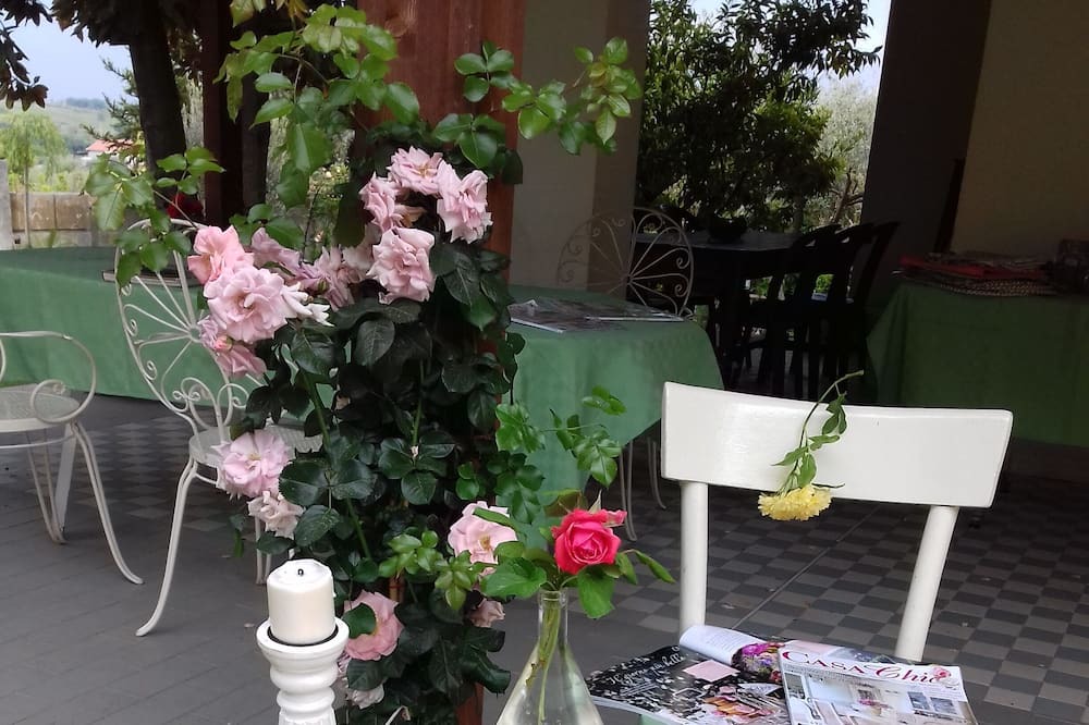 Photo of Outdoor in Tollo