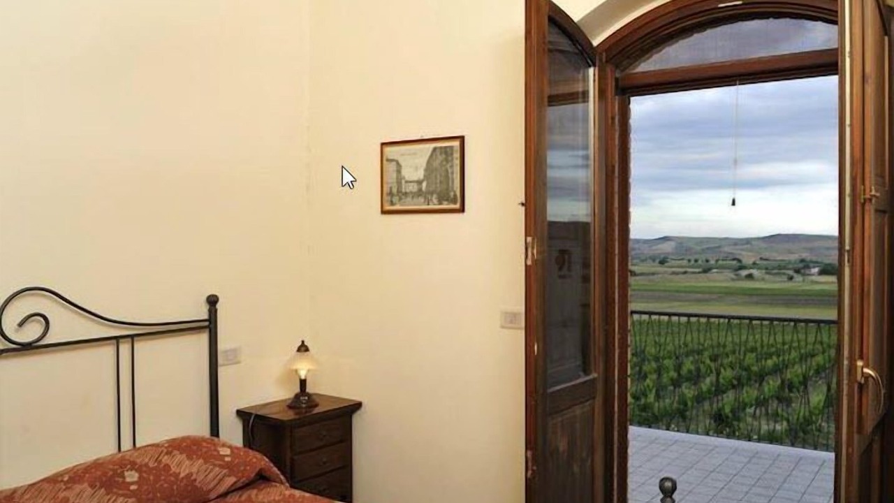 Photo of Bedroom in Larino