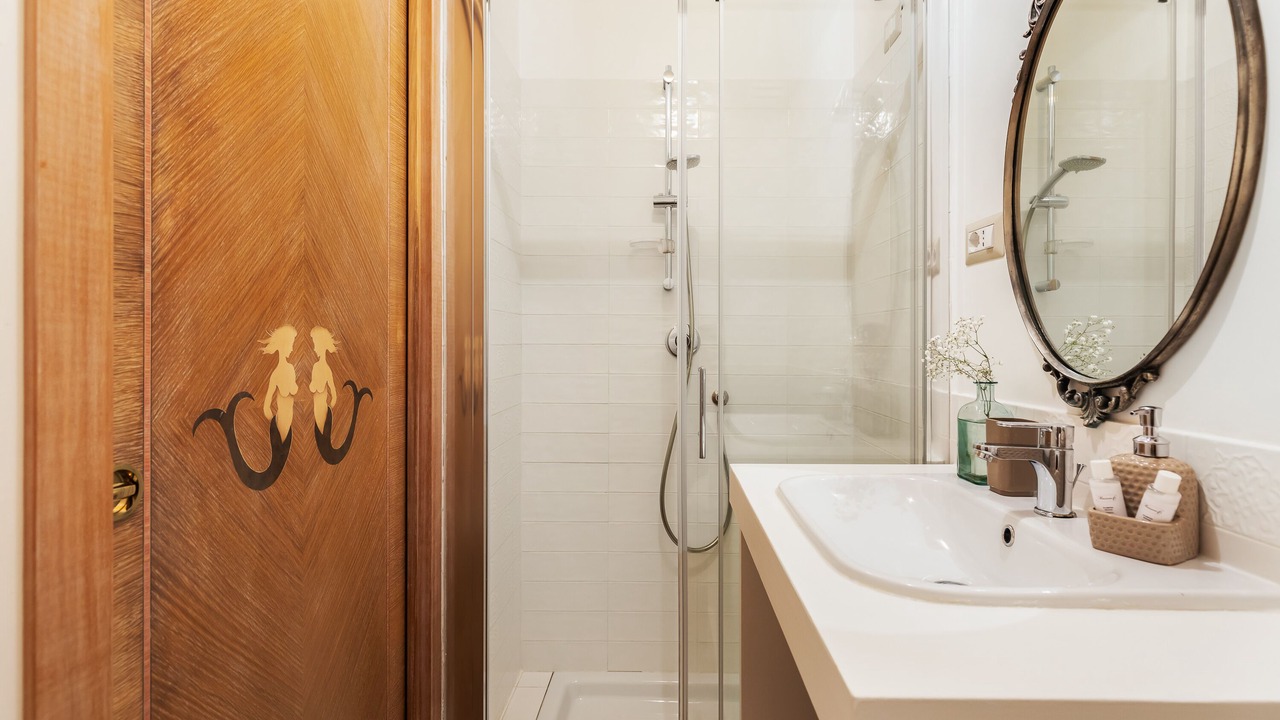 Photo of Bathroom in Quartiere XXXIII Lido di Ostia Ponente