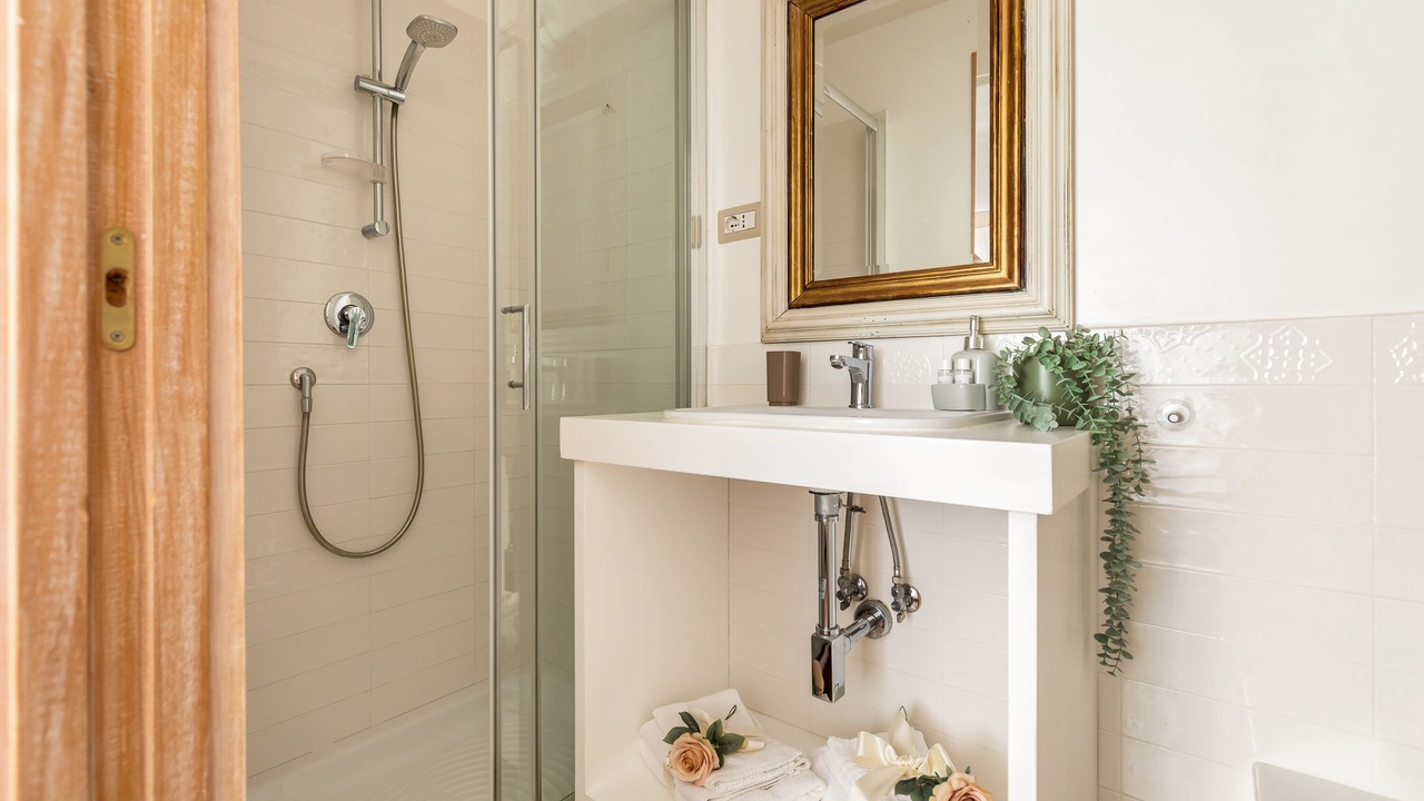 Photo of Bathroom in Quartiere XXXIII Lido di Ostia Ponente