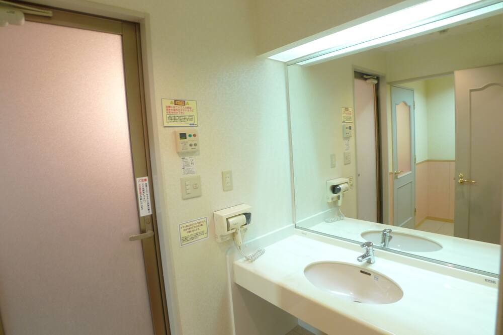 Photo of Bathroom in Kohoku Ward