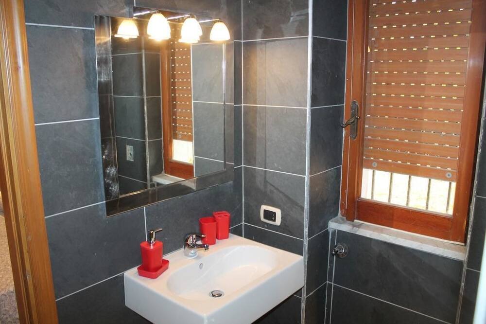 Photo of Bathroom in Caselle in Pittari