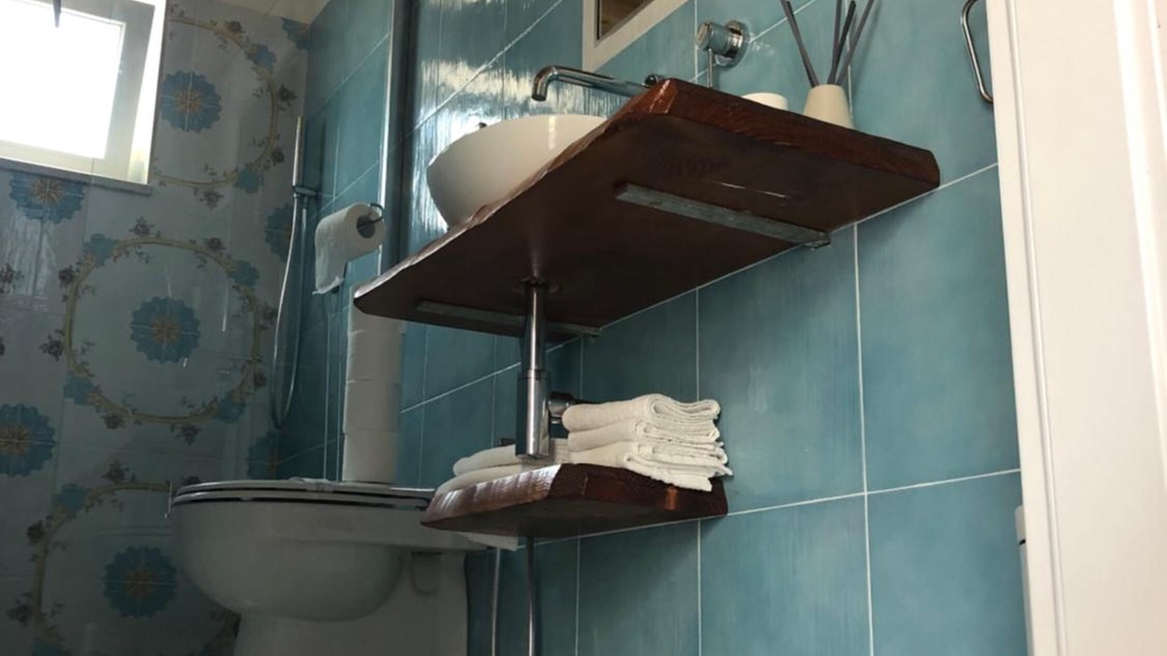 Photo of Bathroom in Mondragone